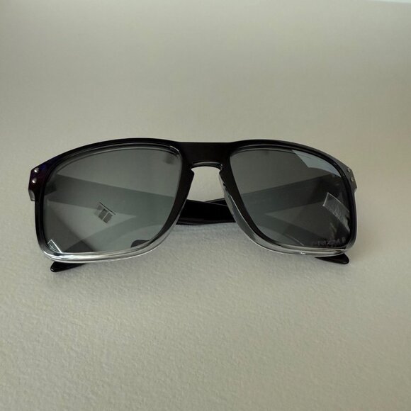 NEW Oakley Holbrook Prizm Polarized Dark Ink Fade 9102 Silver Reflective Lens - Picture 1 of 12